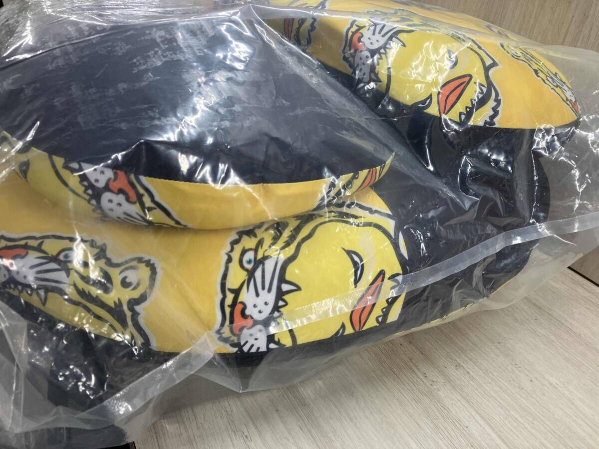  どデカ 柔らかな寝心地 全身を包み込む枕 抱き枕 阪神タイガース その他 野球