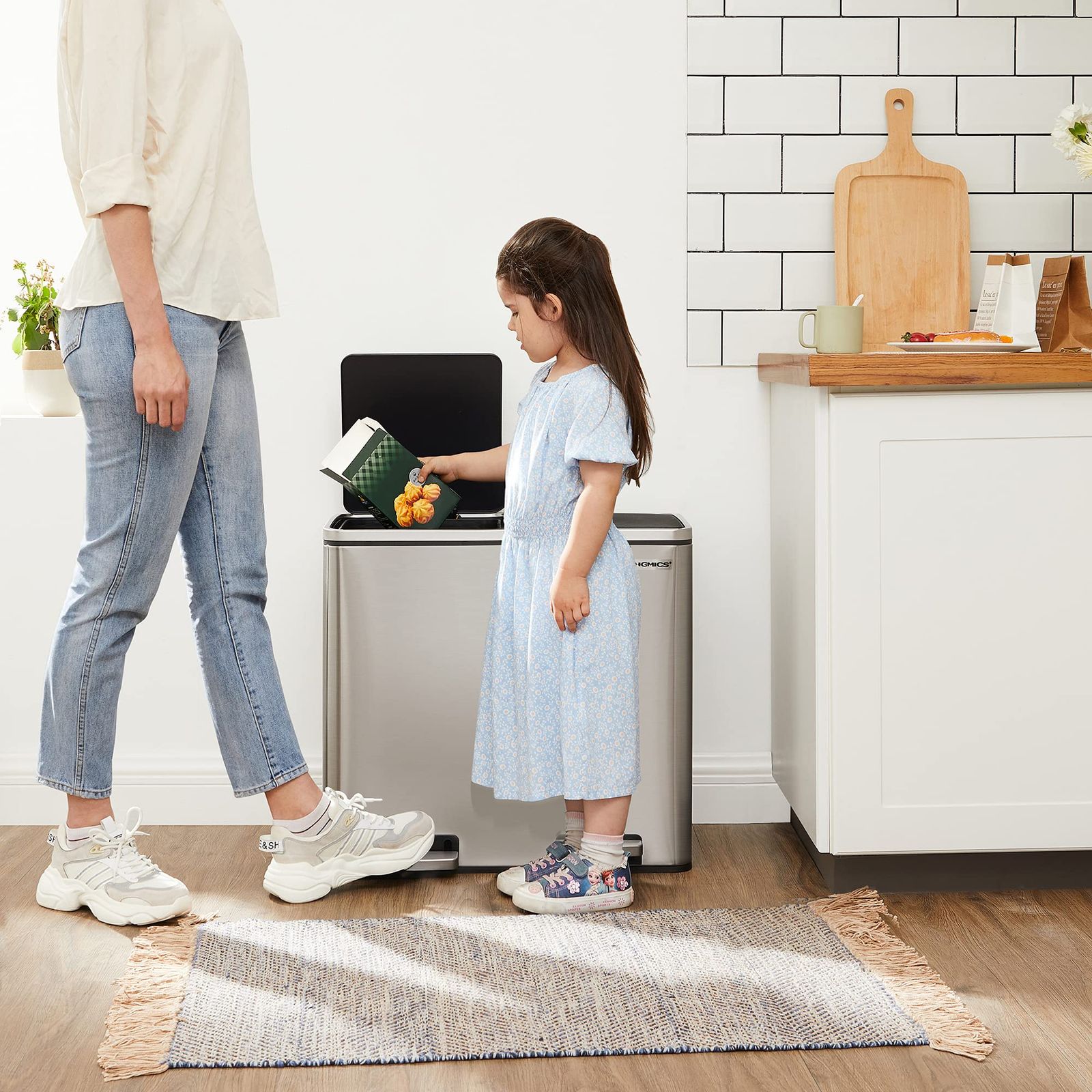 ゴミ箱 ダストボックス 2分別 ゴミ袋付き ペダル式 2x24L インナーバケット二つ ステンレス 密閉 音無し おしゃれ スリム 室内 キチン 蓋付き LTB48NL WWW_OPDRERGINERDOGAN_COM