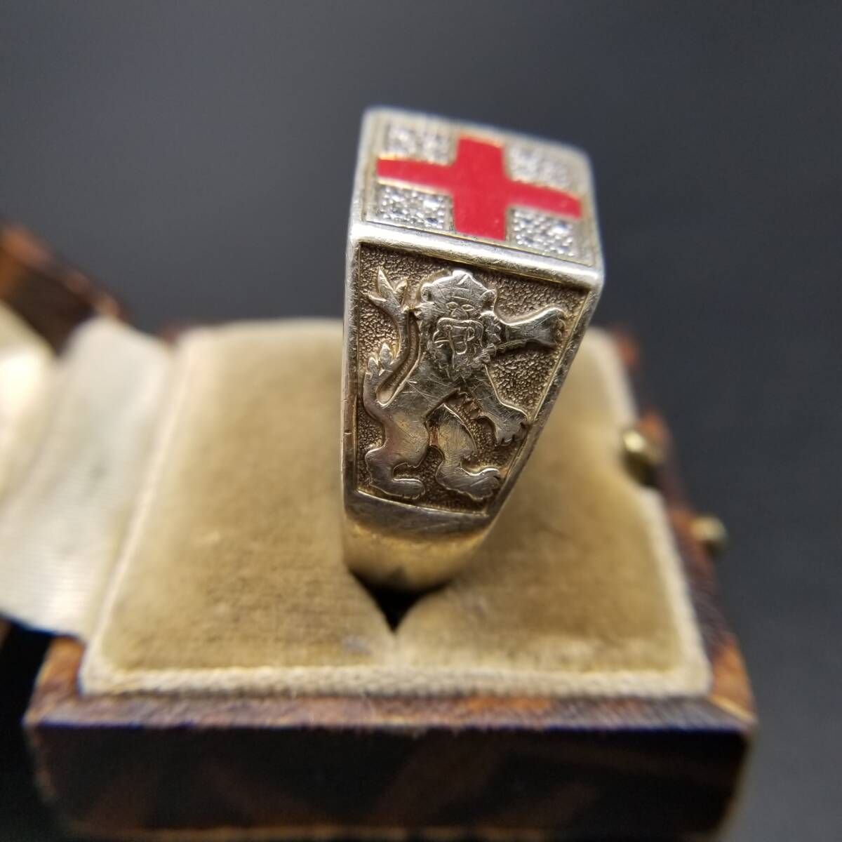  St George Cross Lion Passant 彫金 925シルバー ヴィンテージ シグネット リング 銀 指輪 重厚感 英国 Sheffield Convention マーク R 16 V リング 指輪 アクセサリー