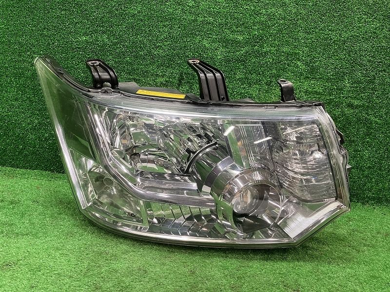 デリカ　D：5　CV5W　ヘッドライト　左右　レベ付　コイト100-87918 デリカ D：5 CV5W ヘッドライト 左右 レベ付 コイト100-87918 - メルカリ