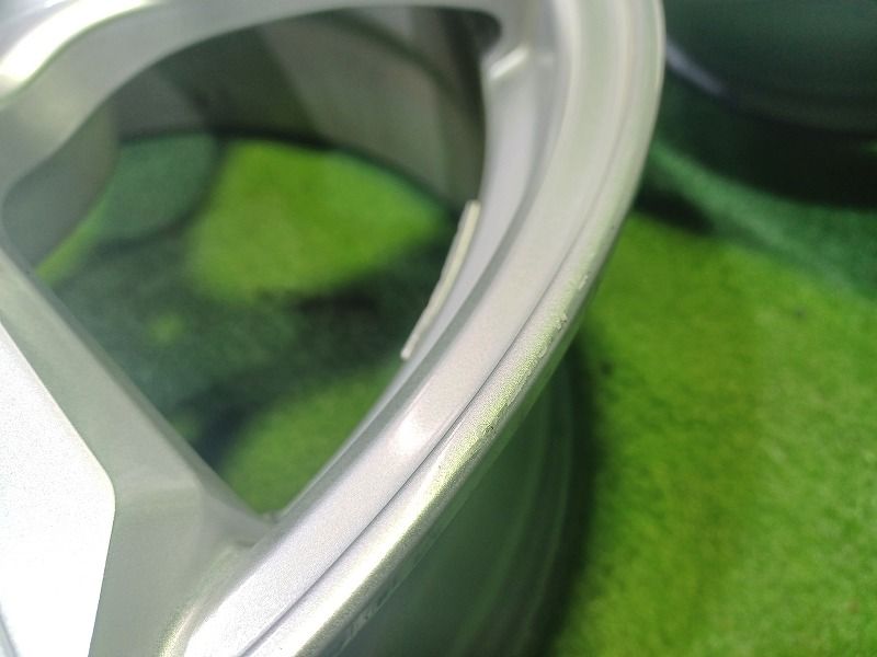 ホイール アルミ