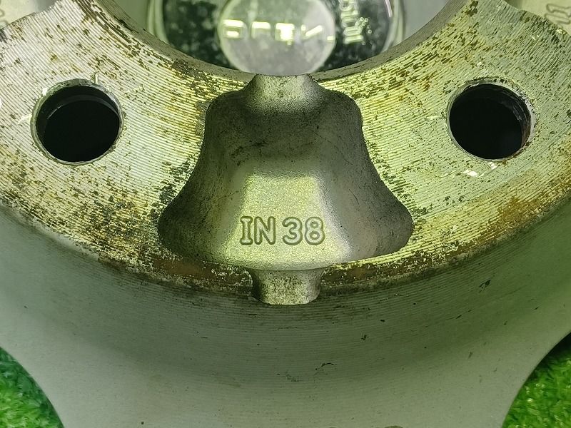  ヴィオレント ｱﾙﾌｧｰﾄﾞ ｳﾞｪﾙﾌｧｲｱ ﾊﾘｱｰ ﾃﾞﾘｶD 5 ホイール アルミ シルバー 18インチ 7 J 5穴 4本 114 3 38 18インチ ホイール