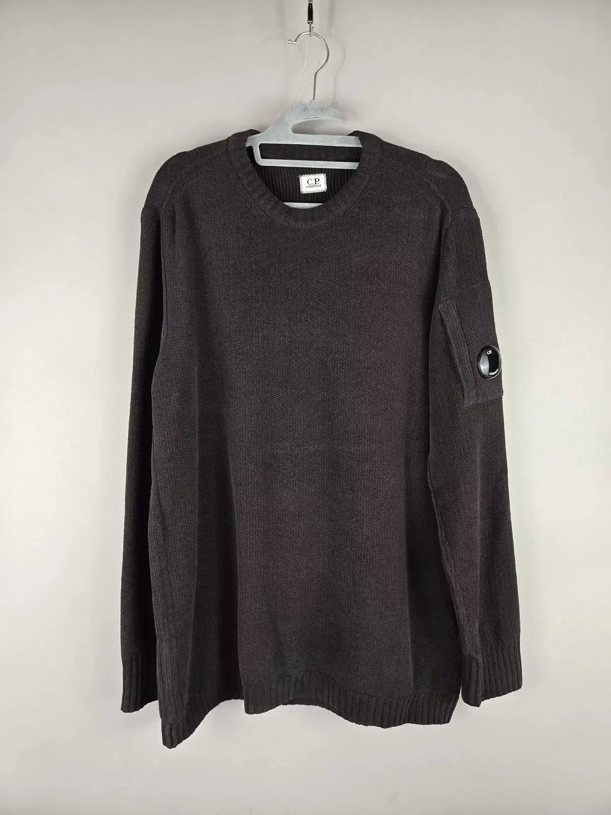 C.P. COMPANY シーピーカンパニー 100 50 メンズ ブラック ニット 韓国