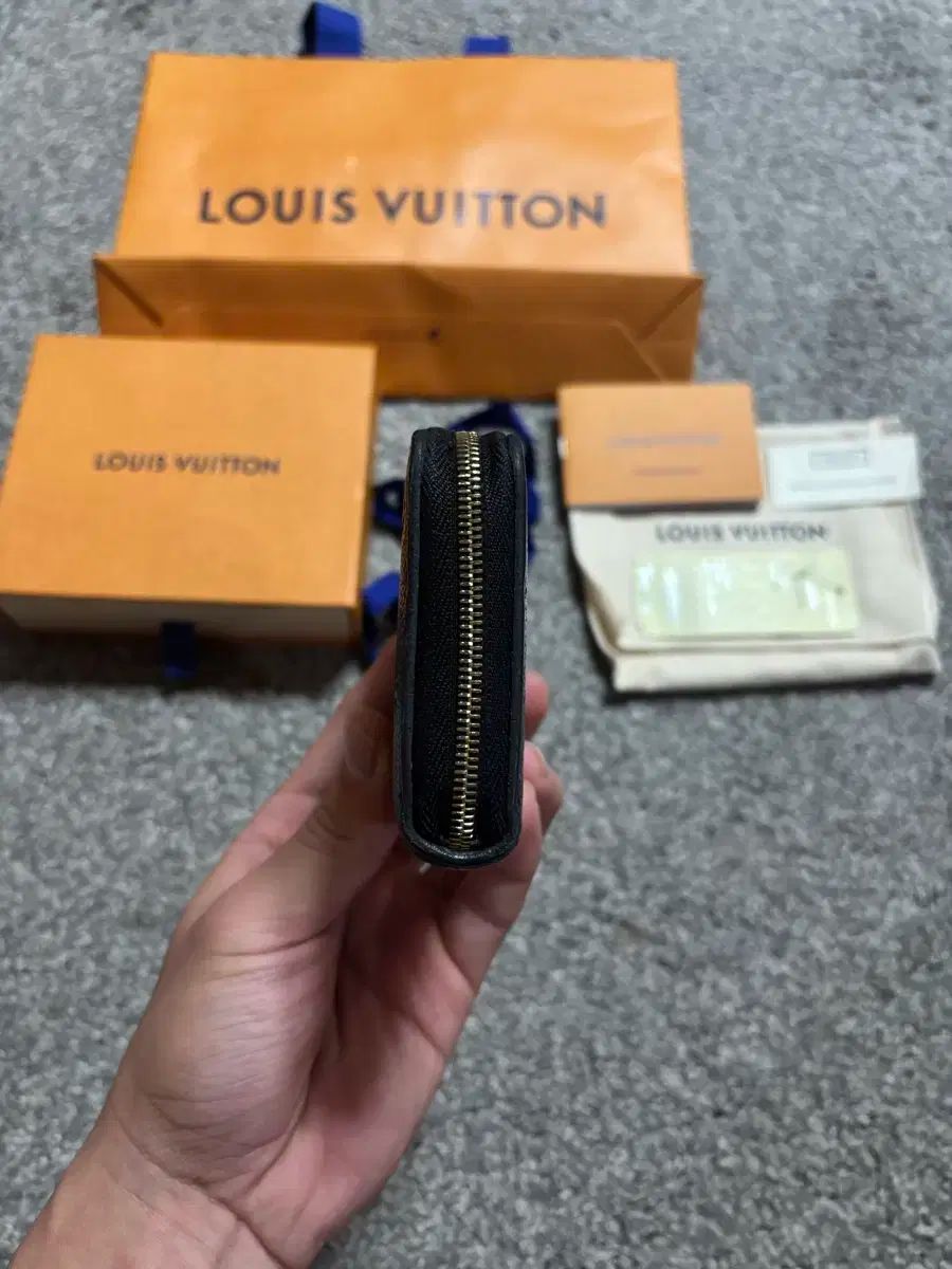 Louis Vuitton エンプレインテ コインファー 財布 長財布 小物
