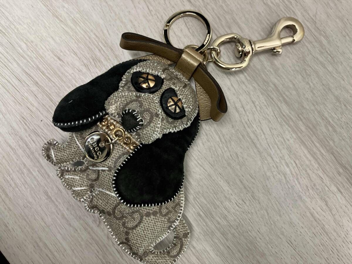 GUCCI GGプラス グッチョリ ビーグルサム キーリング付チャーム