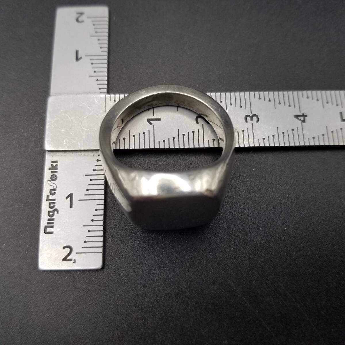 シンプル 装飾なし