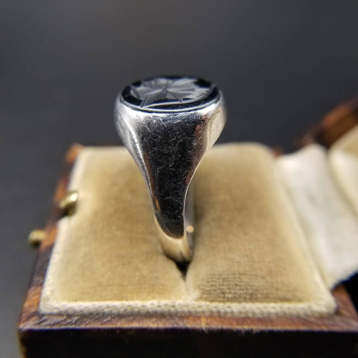   リング 指輪 #351 シルバー925 銀 ヘマタイト Henry Griffith & Sons社製 英国 ヴィンテージ ローマン騎士