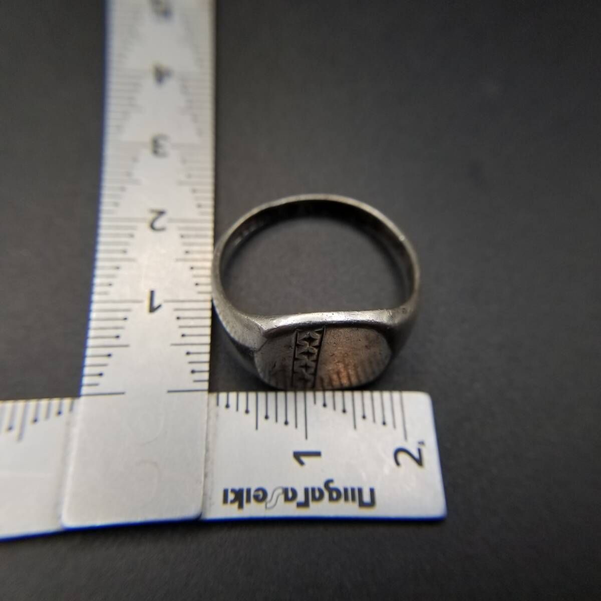  1979年 英国 ヴィンテージ ダイヤカット スクエア 925 シルバー シグネット リング 指輪 銀 Birmingham ホールマーク クラシック R 16 W リング 指輪 アクセサリー