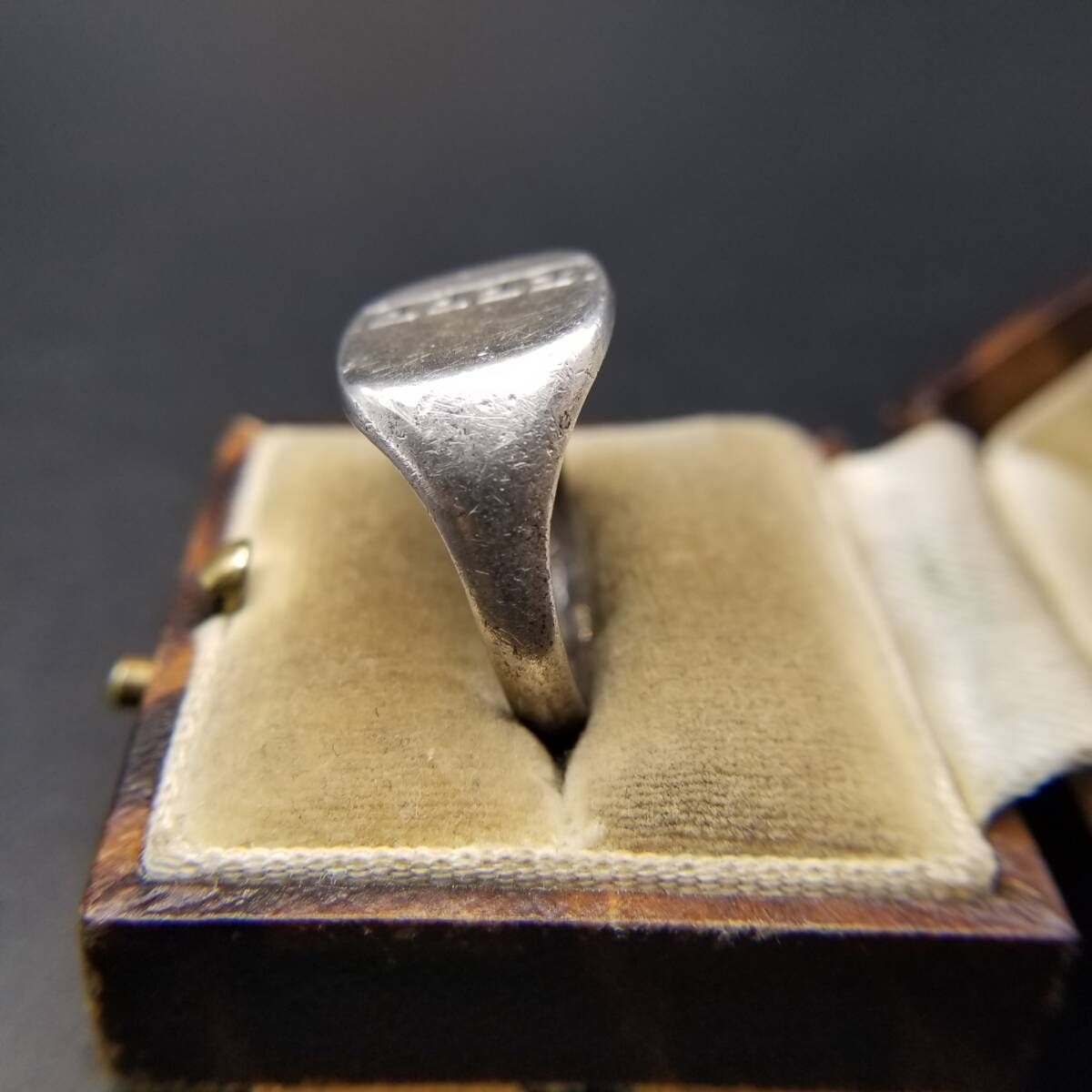 1979年 英国 ヴィンテージ ダイヤカット スクエア 925 シルバー シグネット リング 指輪 銀 Birmingham ホールマーク クラシック R 16 W