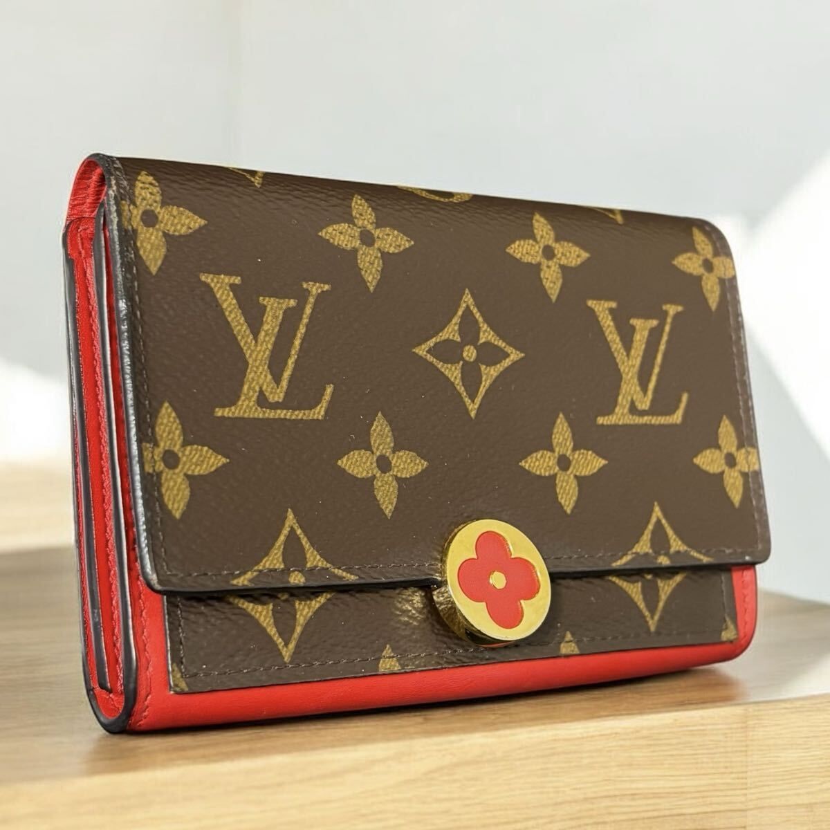 LOUIS VUITTON モノグラム 二つ折り財布 フロールコンパクト LOUIS