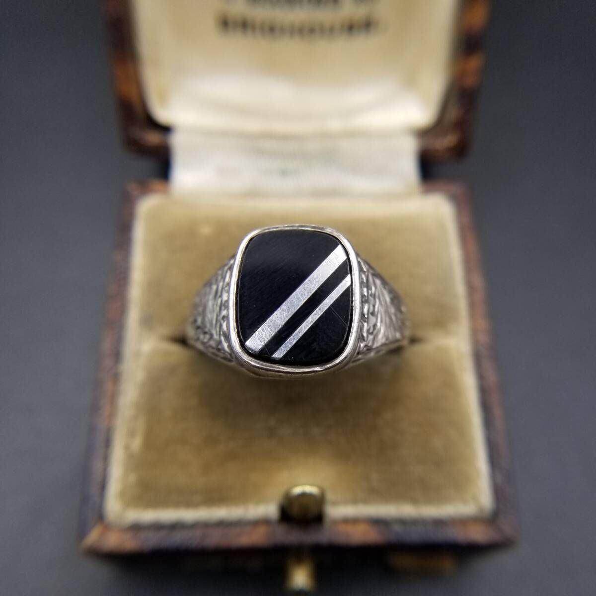 オニキス スラッシュライン フローラル彫金 925 シルバー ヴィンテージ シグネット リング 指輪 銀 レトロ 存在感 Gents R16-W