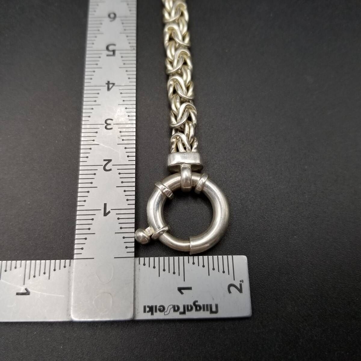 スタイリッシュ