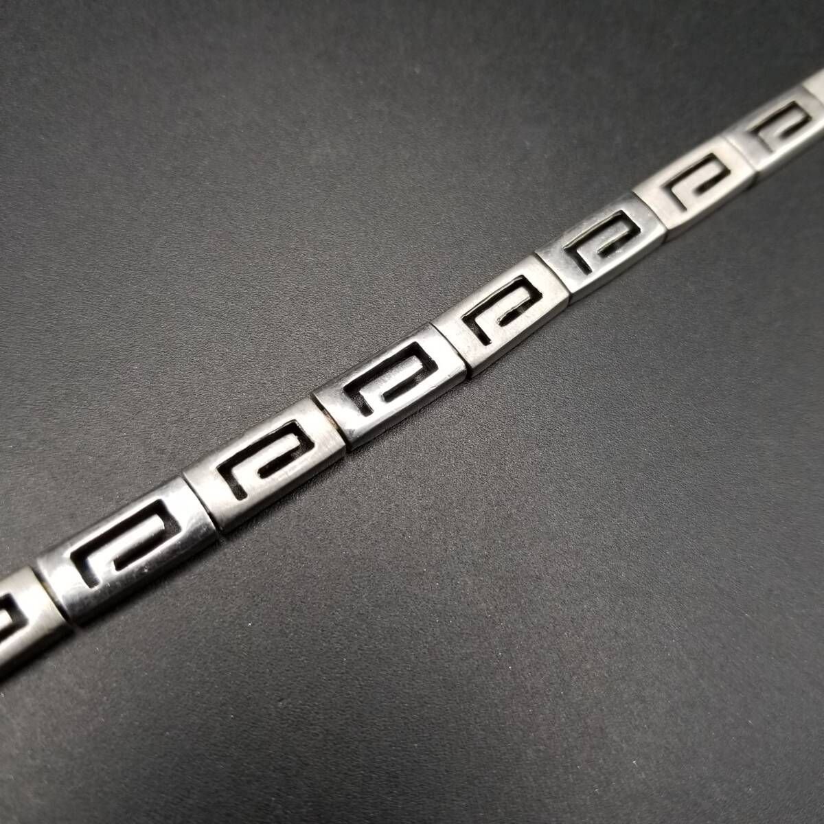 英国 ヴィンテージ ギリシャ雷文 シンプル 925 シルバー ブレスレット 銀 幅広 スタイリッシュ Sheffield ホールマーク R16-Y