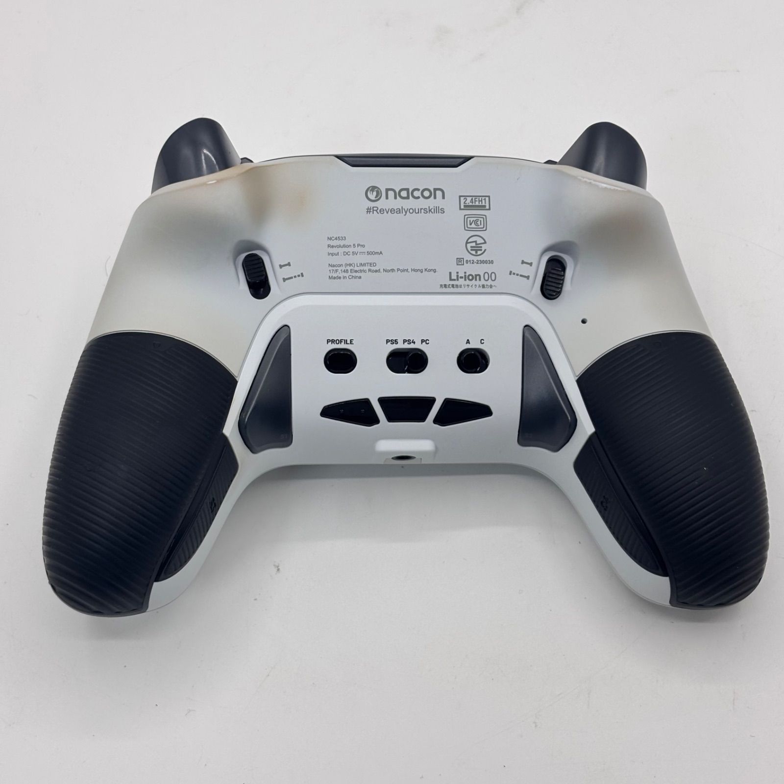 販売 nacon REVOLUTION PRO 5 コントローラー Amazon.com: Revolution