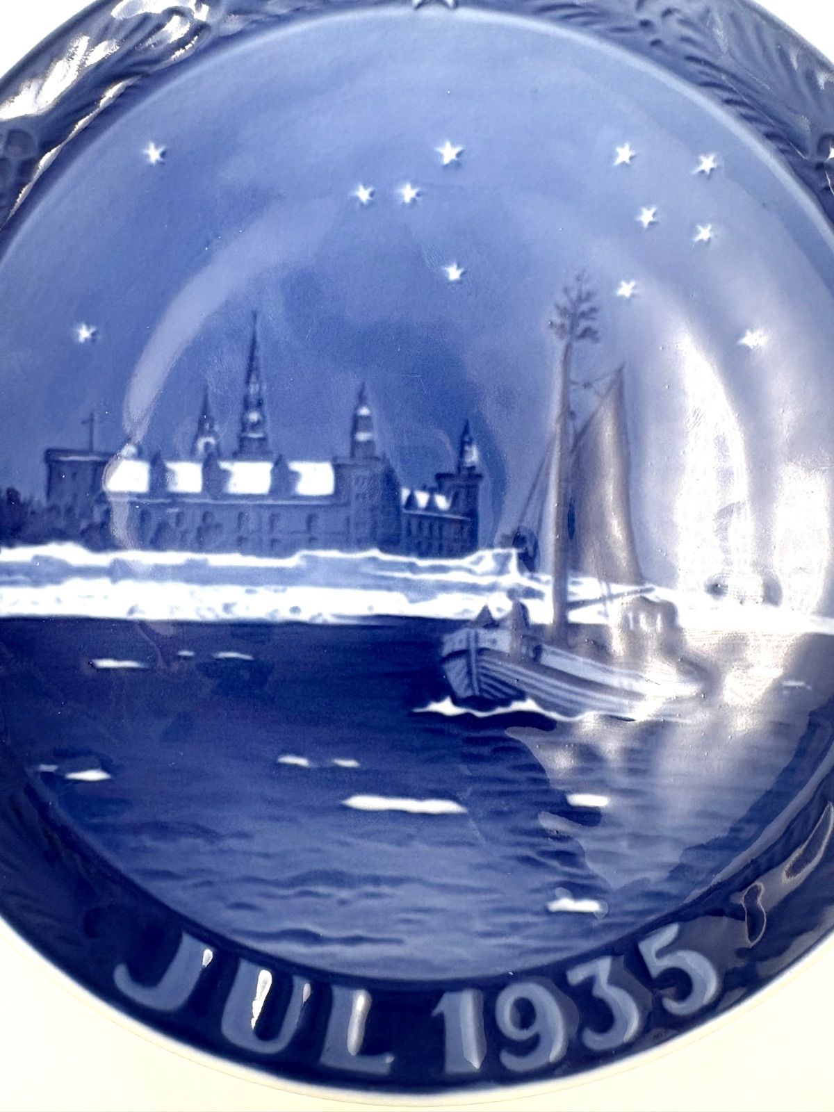 ROYAL COPENHAGEN ロイヤルコペンハーゲン イヤープレート 1935年 Fishing Boat of Kronborg Castle クロンボー城沖の漁船 WWW_OPDRERGINERDOGAN_COM