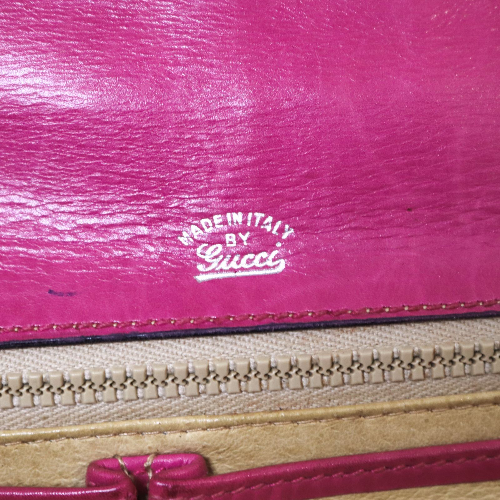 ✨希少✨グッチ　オールドグッチ　ショルダーバッグ　スエード　レザー　ワインレッド ✨希少✨グッチ オールドグッチ ショルダーバッグ スエード レザー