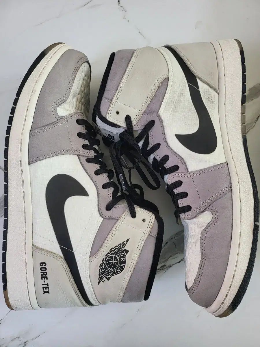 280 ジョーダン1 エレメント ゴアテックス