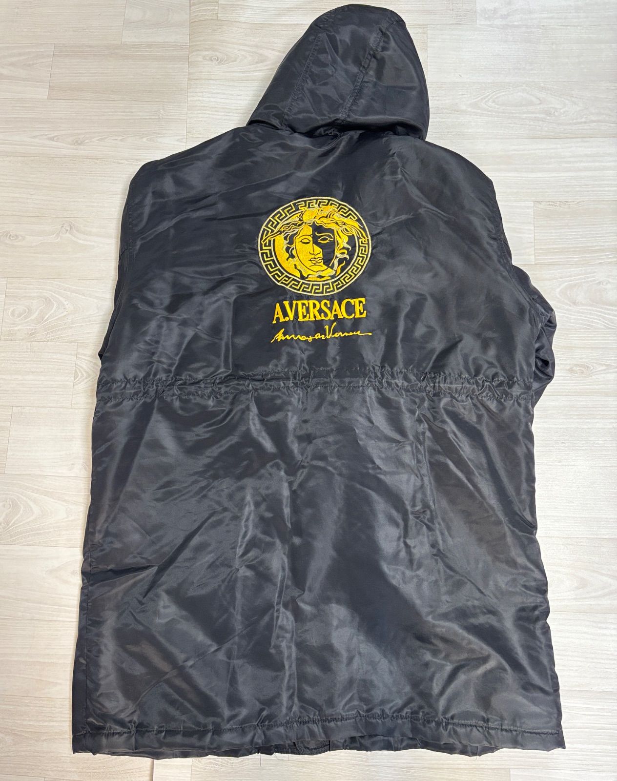 A.VERSACE ヴェルサーチ コート メデューサ 刺繍 裏ボア