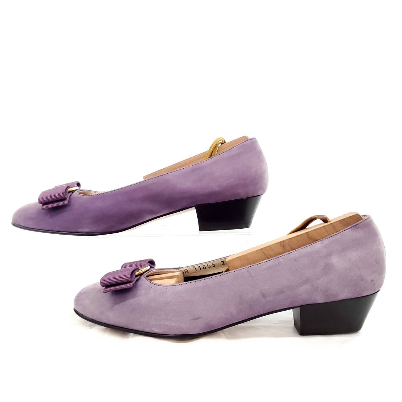 サルヴァトーレフェラガモ　新品　ヴァラ　リボン　スエード　パープル　US5.5 サルヴァトーレフェラガモ 新品 ヴァラ リボン スエード パープル US5.5