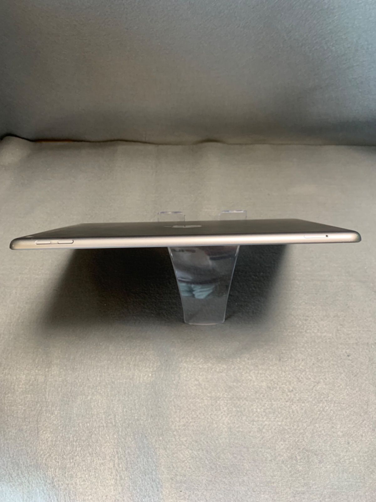 WiFi版 スペースグレー色