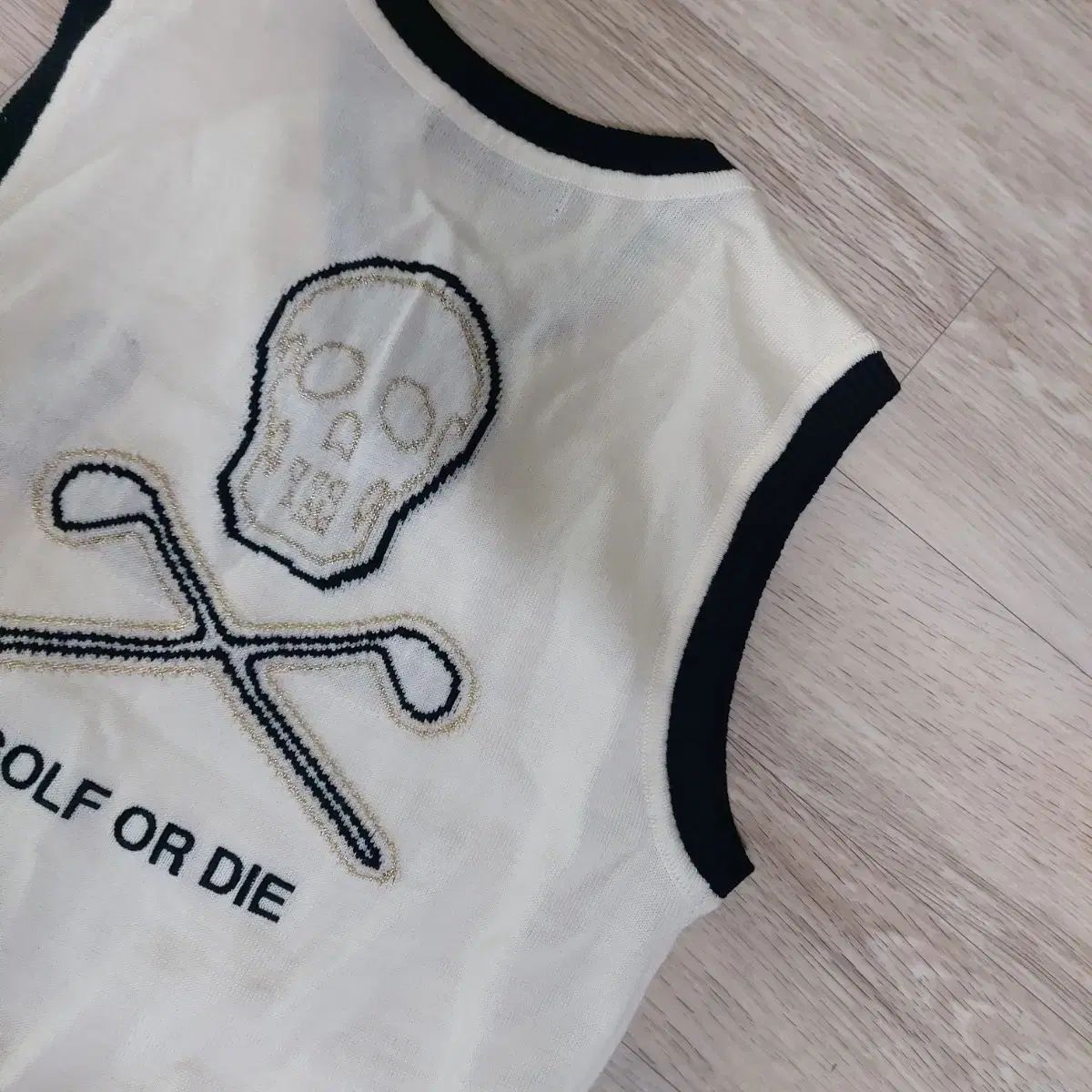 LONA マークアンドロナ