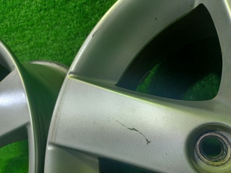 日産 NISSAN ラフェスタ NB 30 ホイール アルミ シルバー 15インチ 6 J 5穴 4本 114 3 52 5