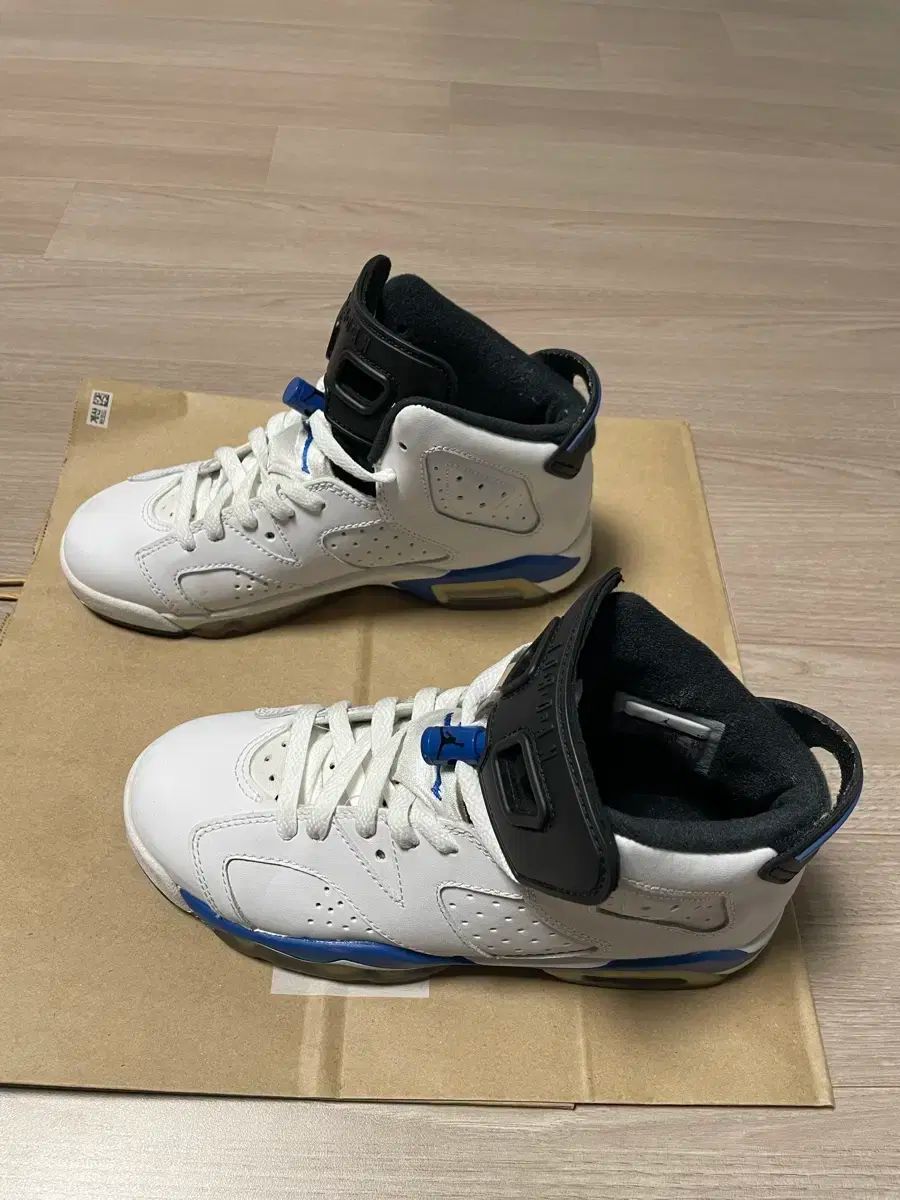 ナイキ エアジョーダン6 230サイズ