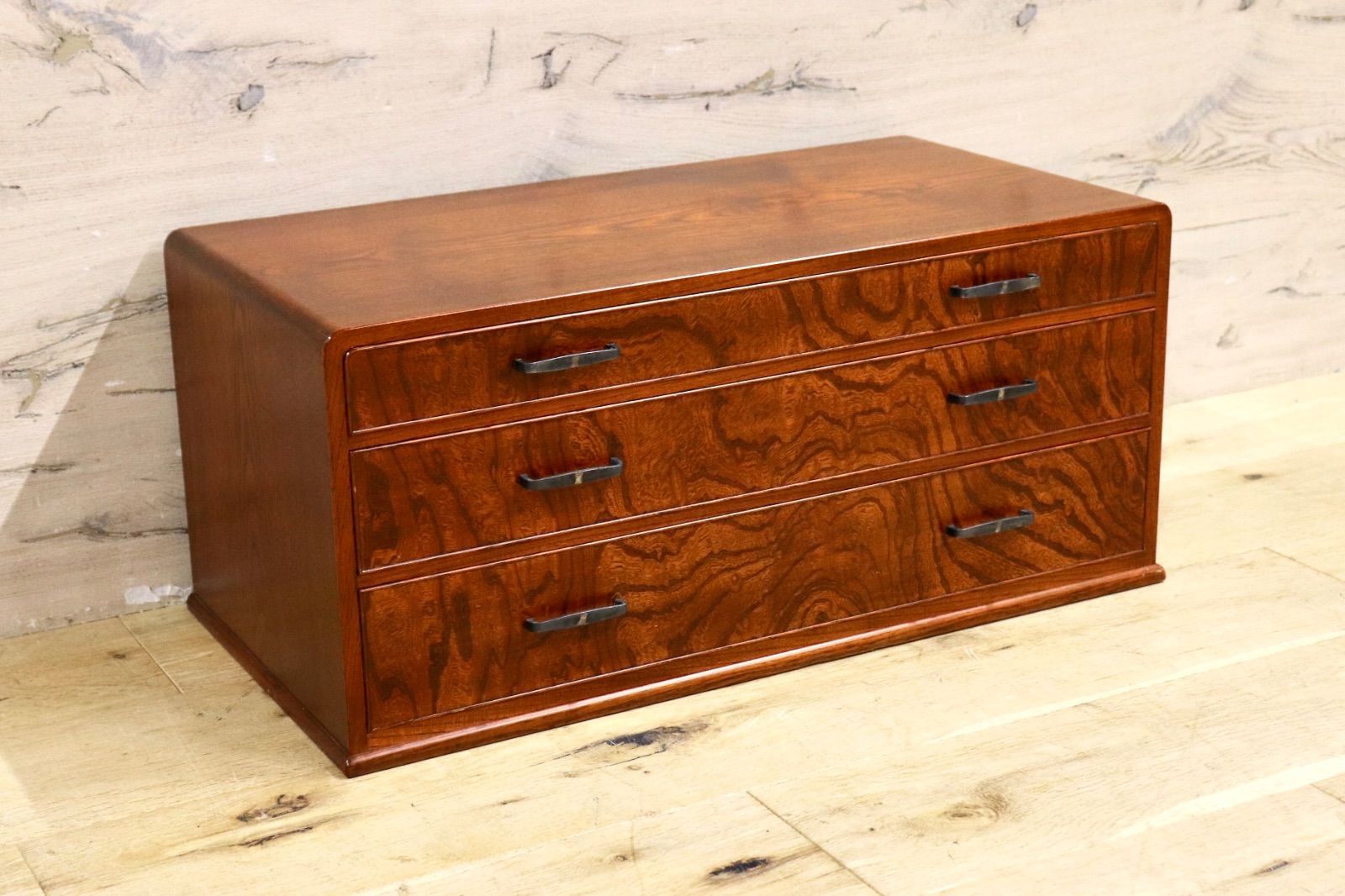 GMIH311D 小箪笥 小引き出し 小物入れ 書類整理箱 ミニチェスト 収納 欅材 3段 古道具 民芸家具 和製アンティーク レトロ