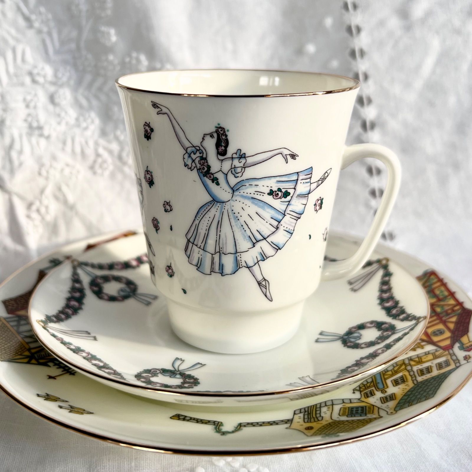 バレエ カップ-ソーサー-ケーキ皿