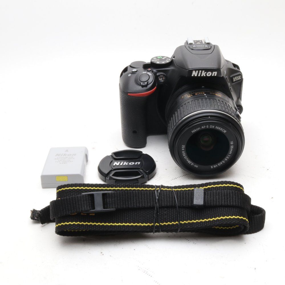 Nikon デジタル一眼レフカメラ D5500 18-55 VRII レンズキット ブラック 2416万画素 3.2型液晶 タッチパネル D5500LK18-55BK