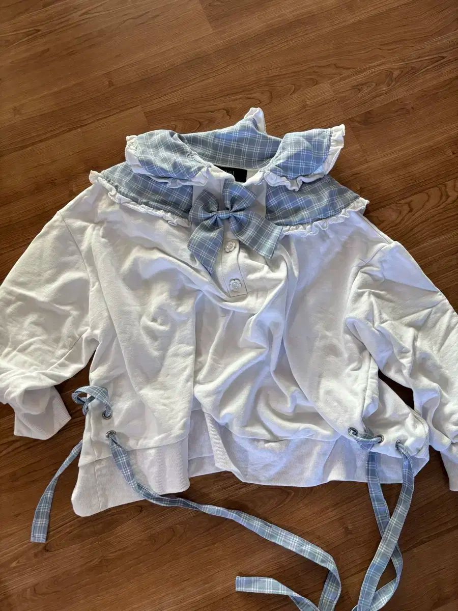 ililil 이루이루이루 長袖Tシャツ