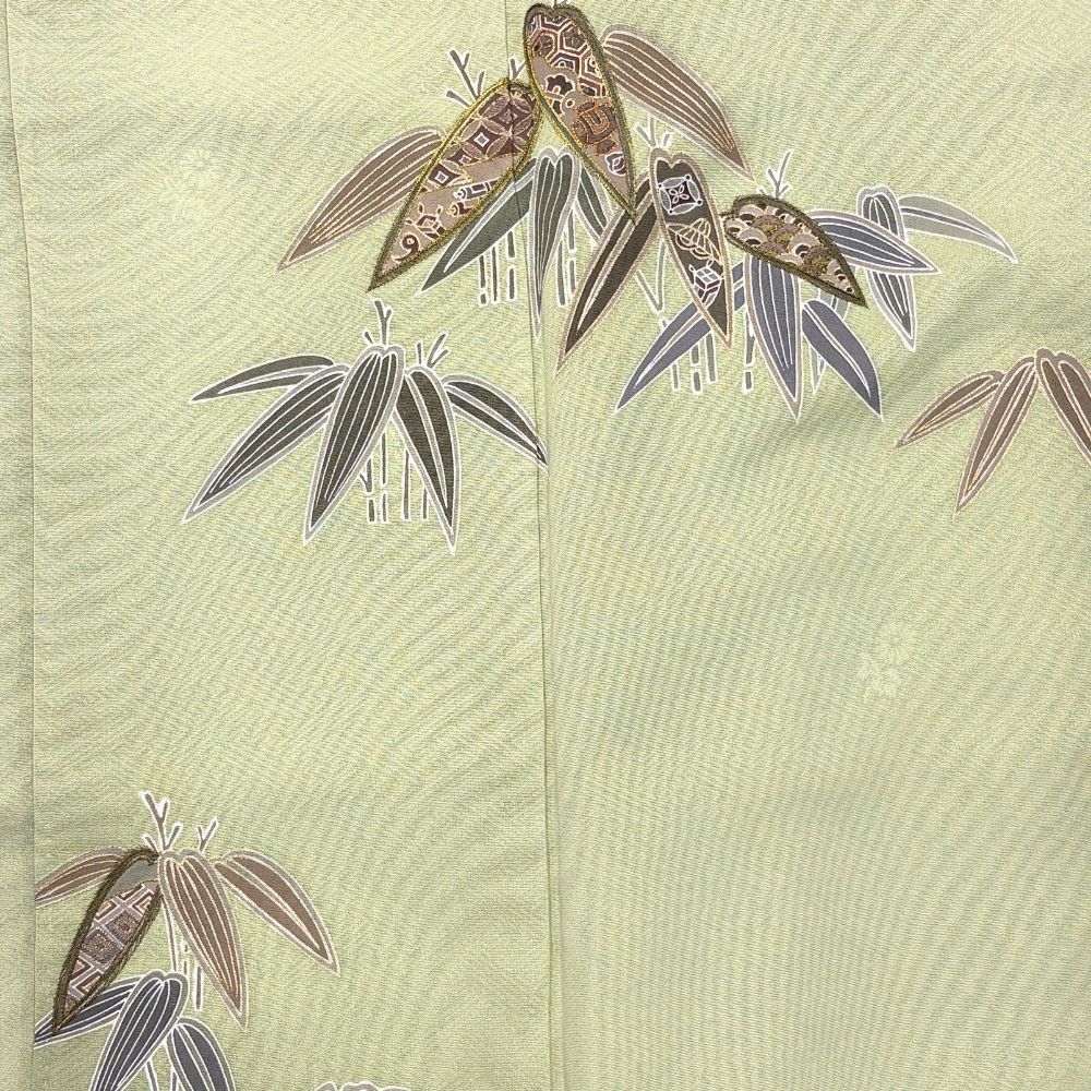  色留袖 袷 正絹 リユース 淡緑色 地模様 竹文様 小さいサイズ B 10-002-1 8050-00577 色留袖 着物
