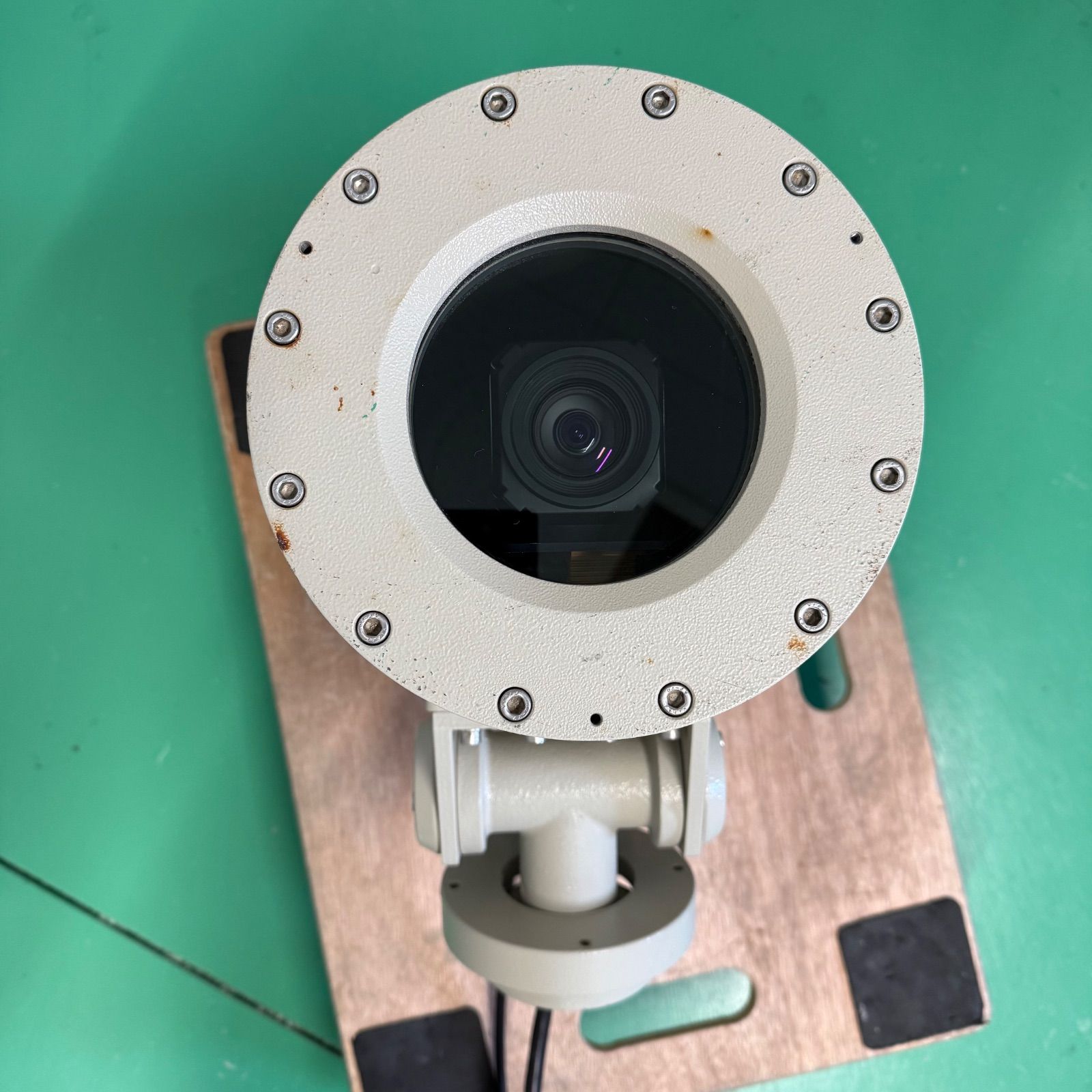 光学36倍ズーム電源同軸重畳カメラ