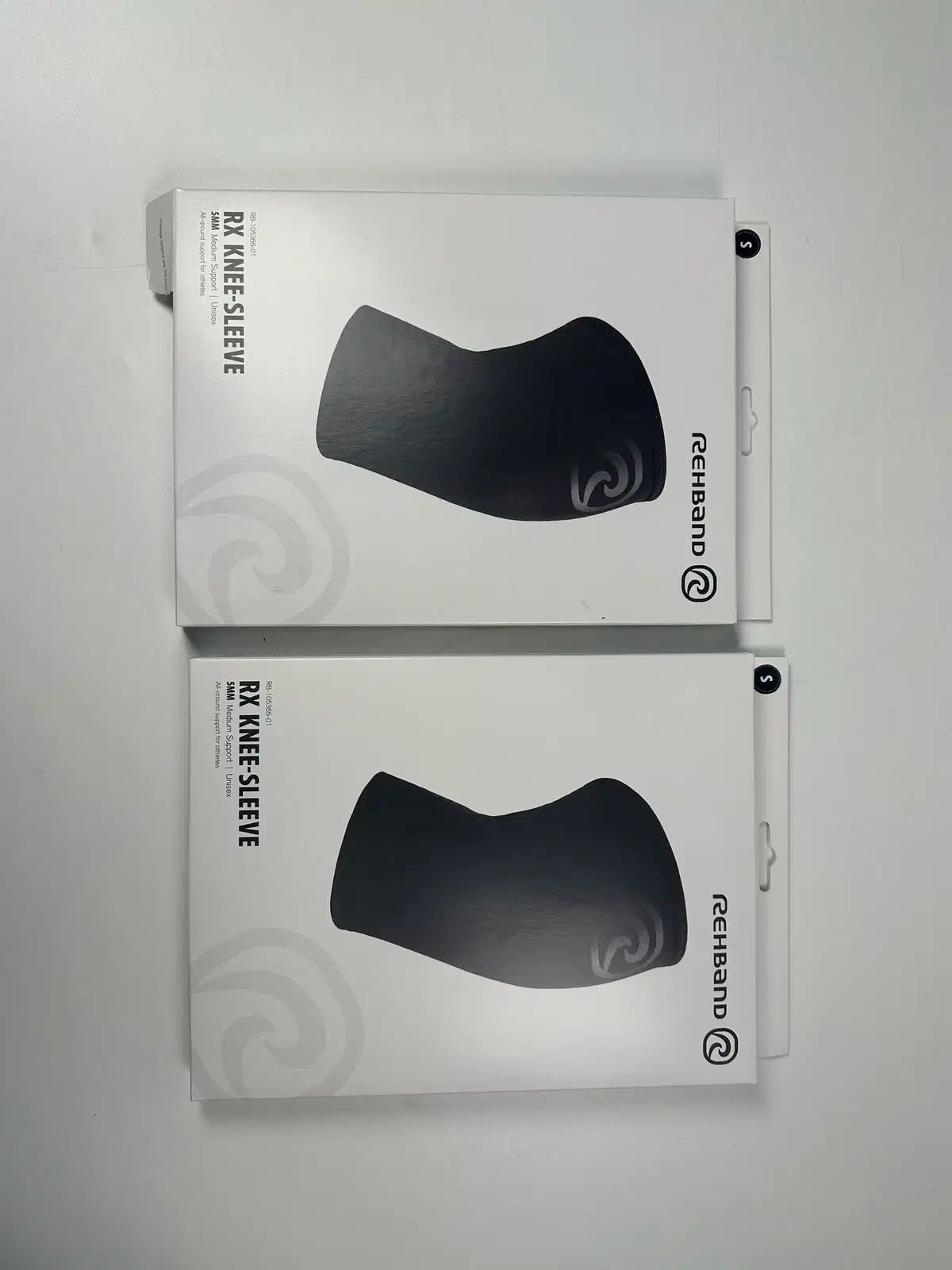 11 14 1番 LEEバンド膝サポーター RX 5mmカーボンブラック S セット