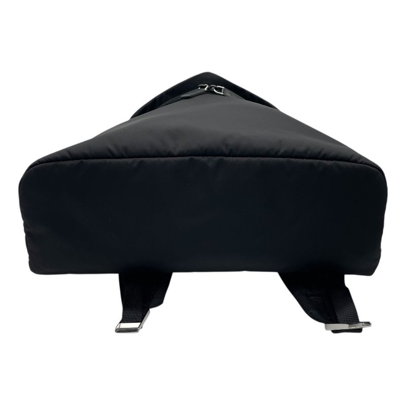 トライアングルロゴ