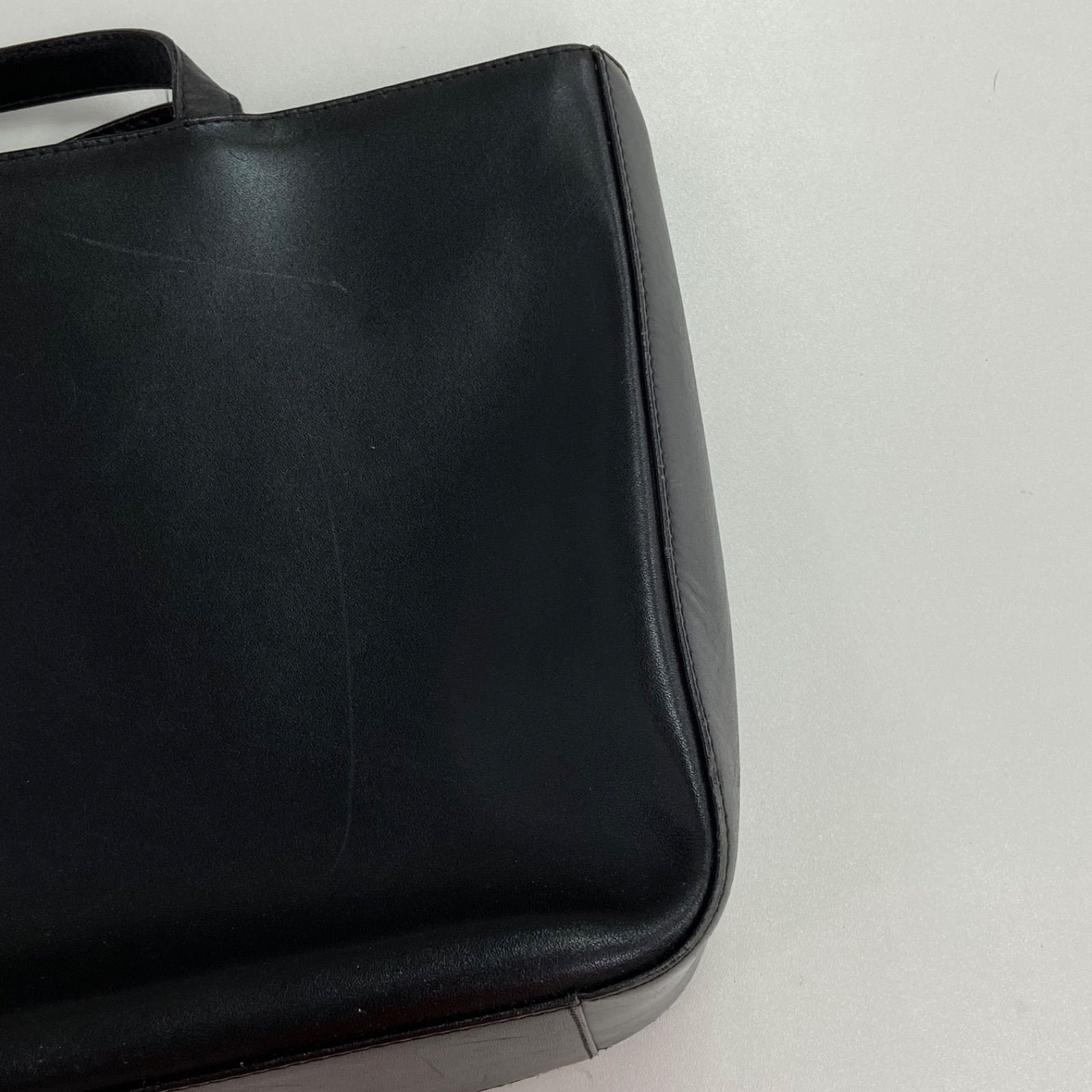 AIGNE アイグナー