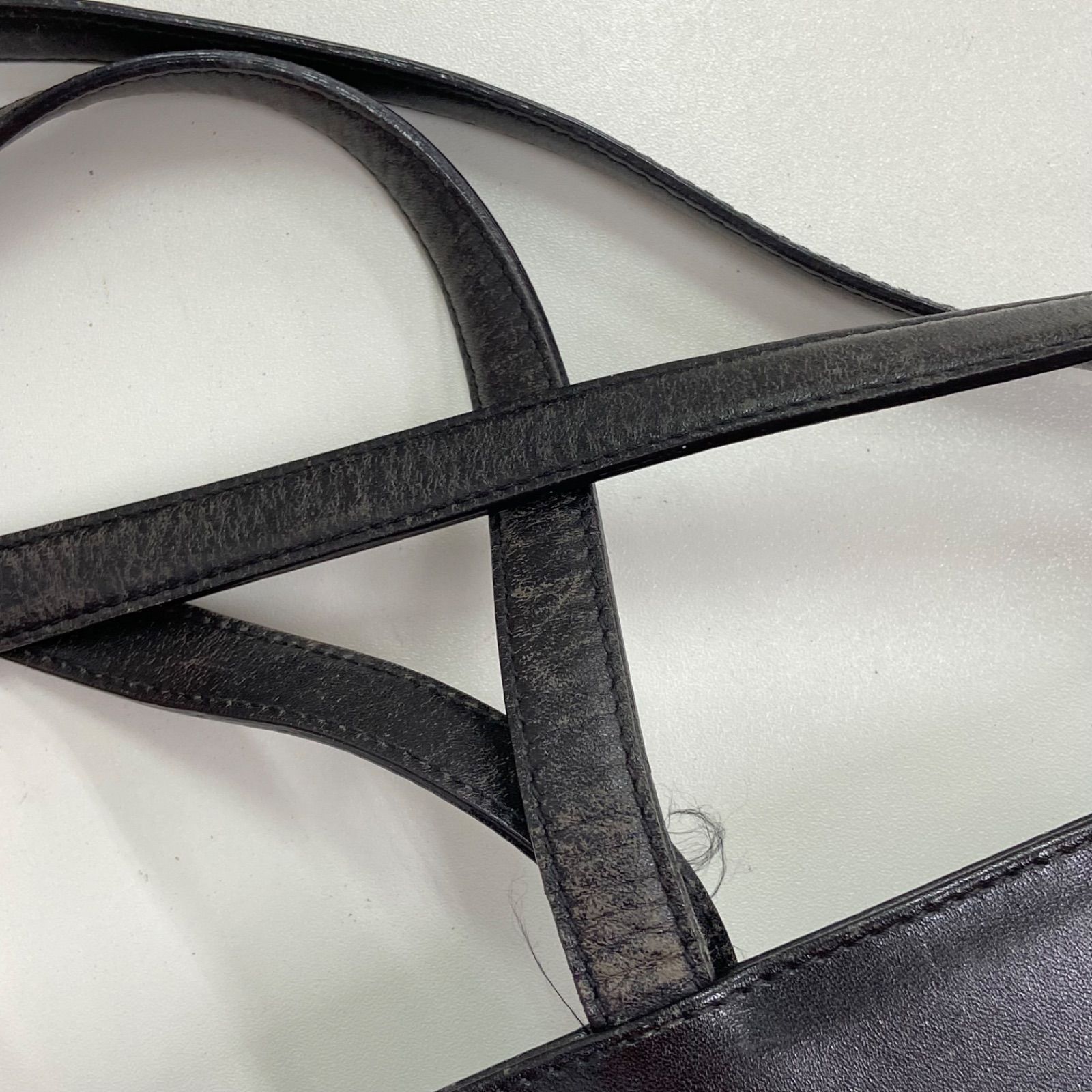 AIGNE アイグナー