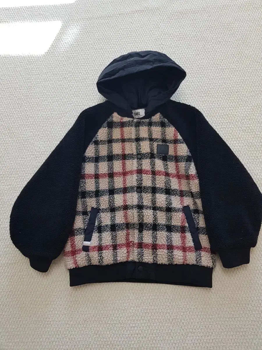 ダックスキッズ CHECK ボア フリース フード アウター 140