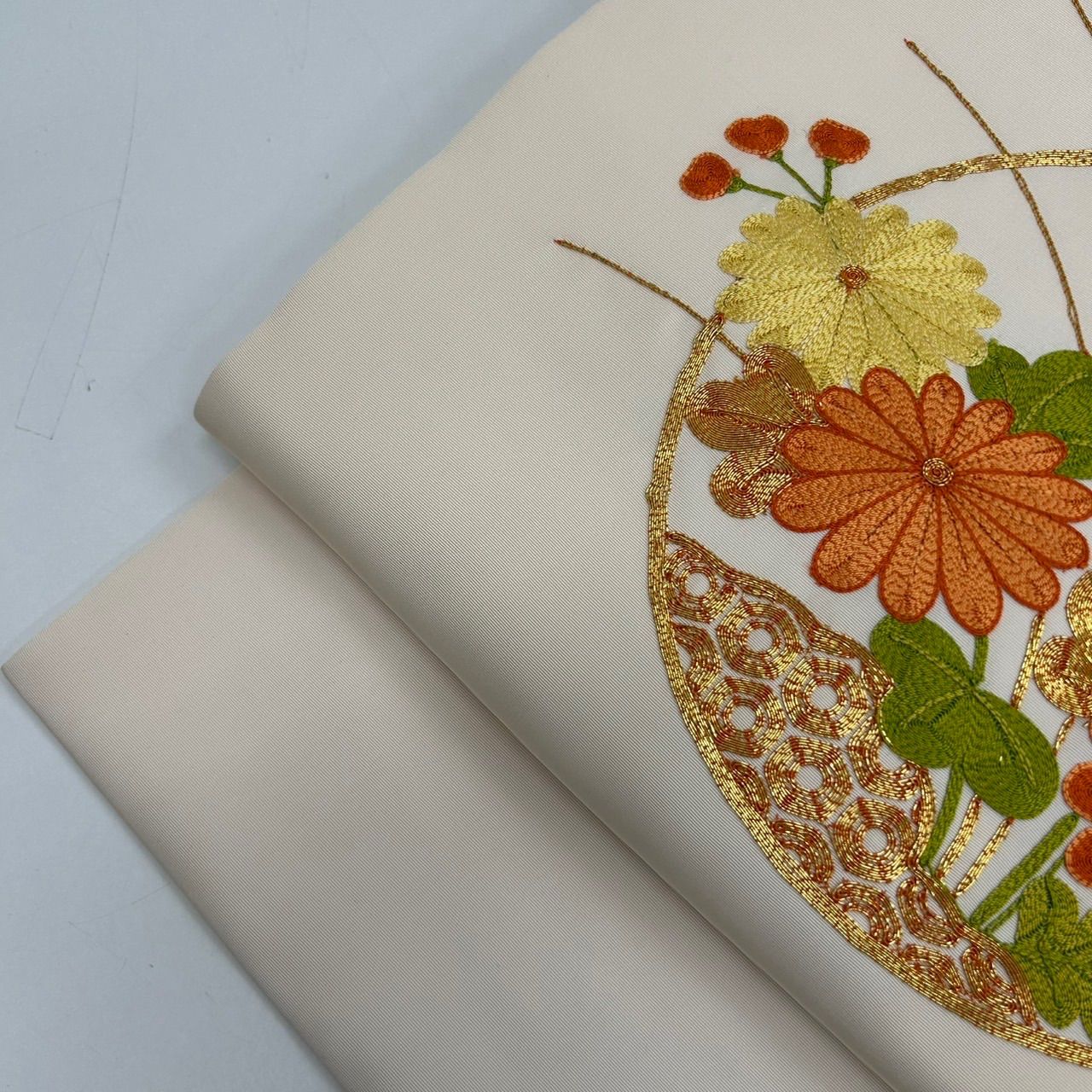 名古屋帯 塩瀬 刺繍 金駒刺繍 花柄 九寸 正絹 着物 MA-1134 - メルカリ