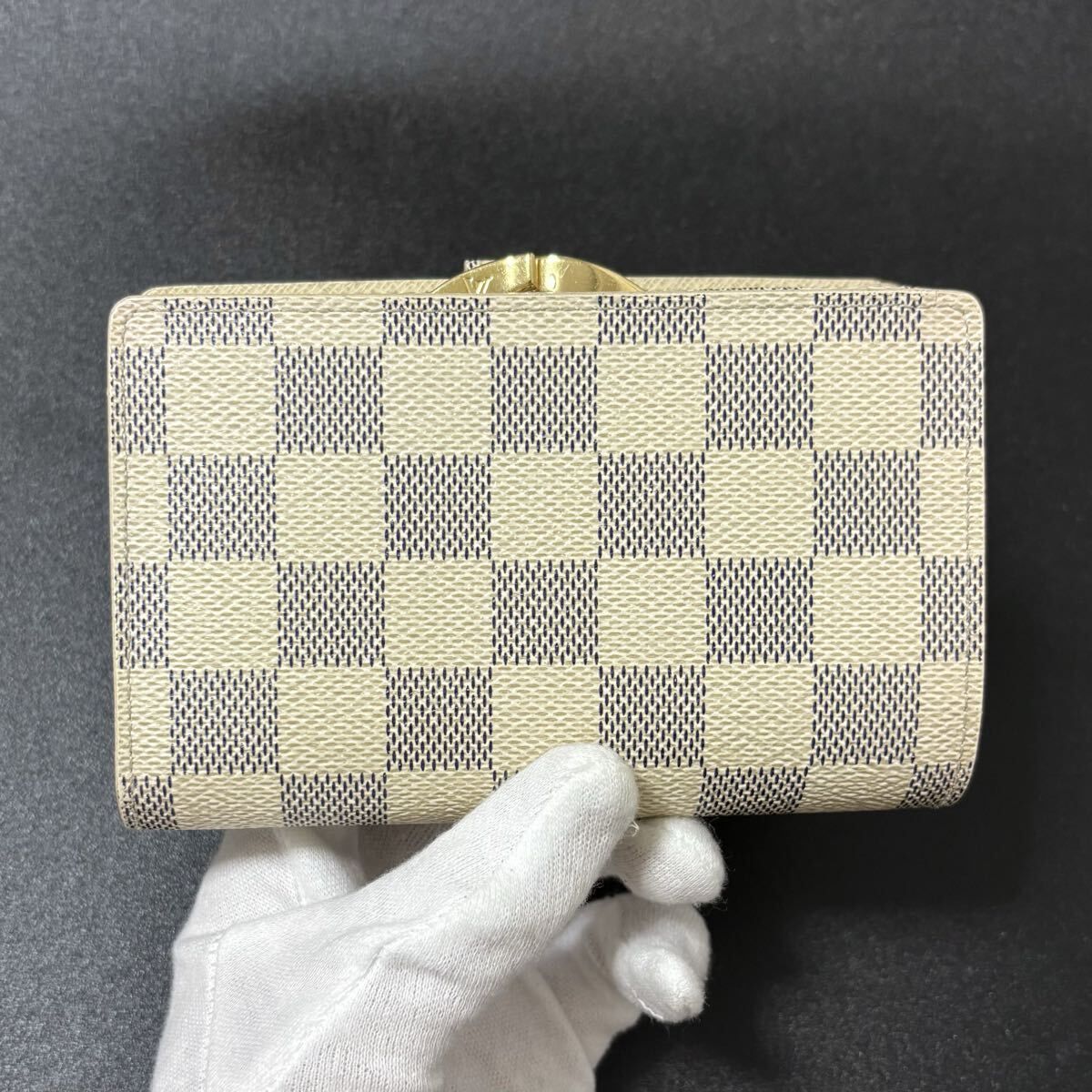 q68 ポルトフォイユ ヴィエノワ ダミエ アズール 二つ折り財布 がま口