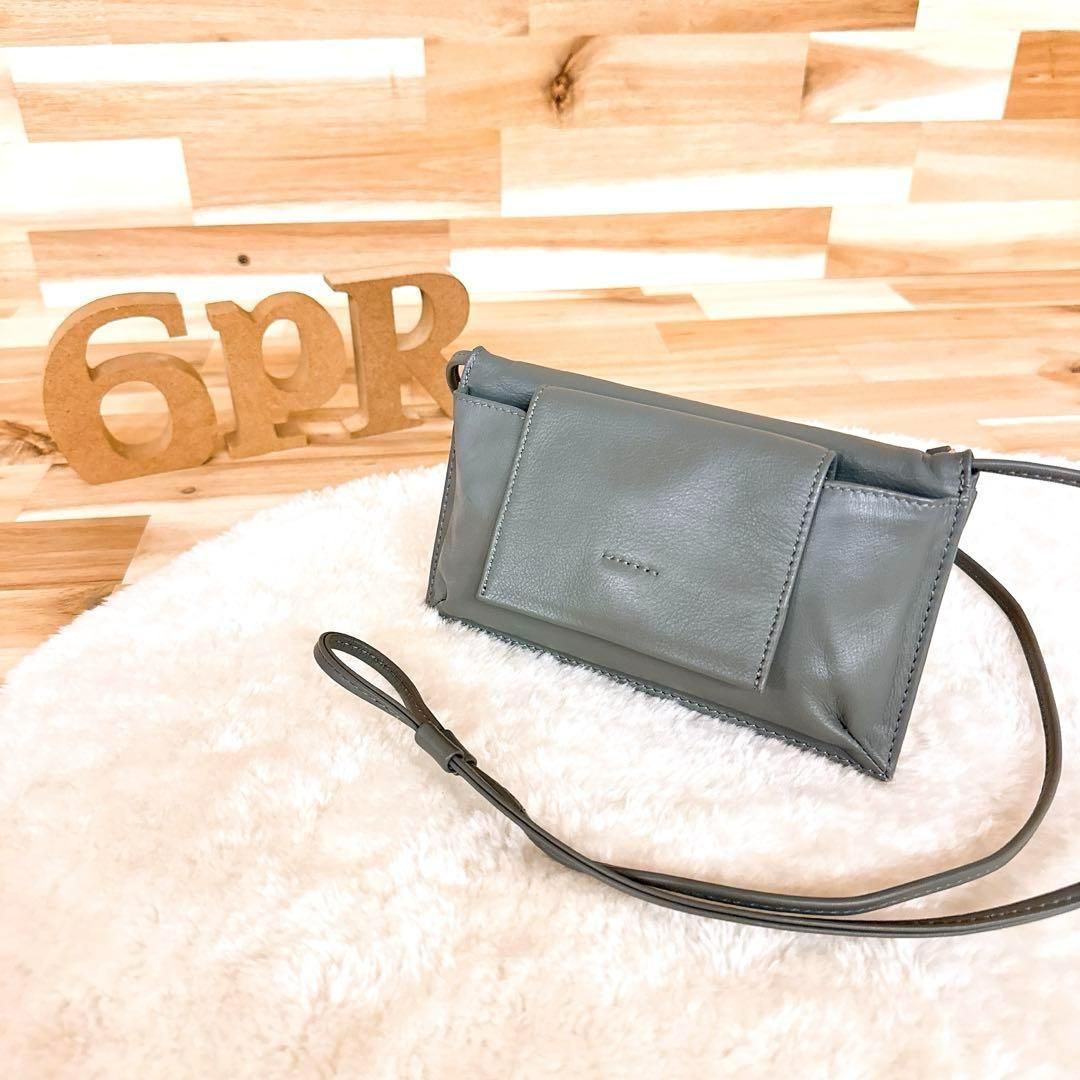イアパピヨネ 牛革 スマホ ショルダー ウォレット ショルダーバッグ グレー スマホ レザー
