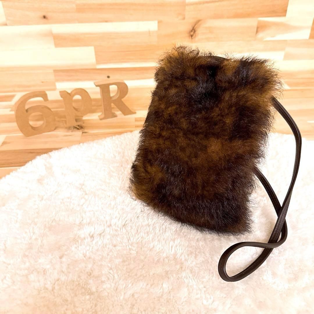 オーエンバリー リアル ファー ミニ ショルダーバッグ スマホショルダー茶×黒 斜めがけ クロスボディ シープスキン ブラウン
