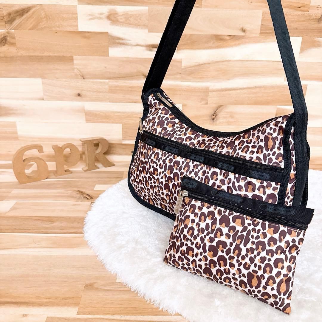 レスポートサック レオパード ショルダーバッグ 豹ヒョウ柄 ポーチ付き 黒×茶 斜めがけ クロスボディ アニマル 軽量ナイロン