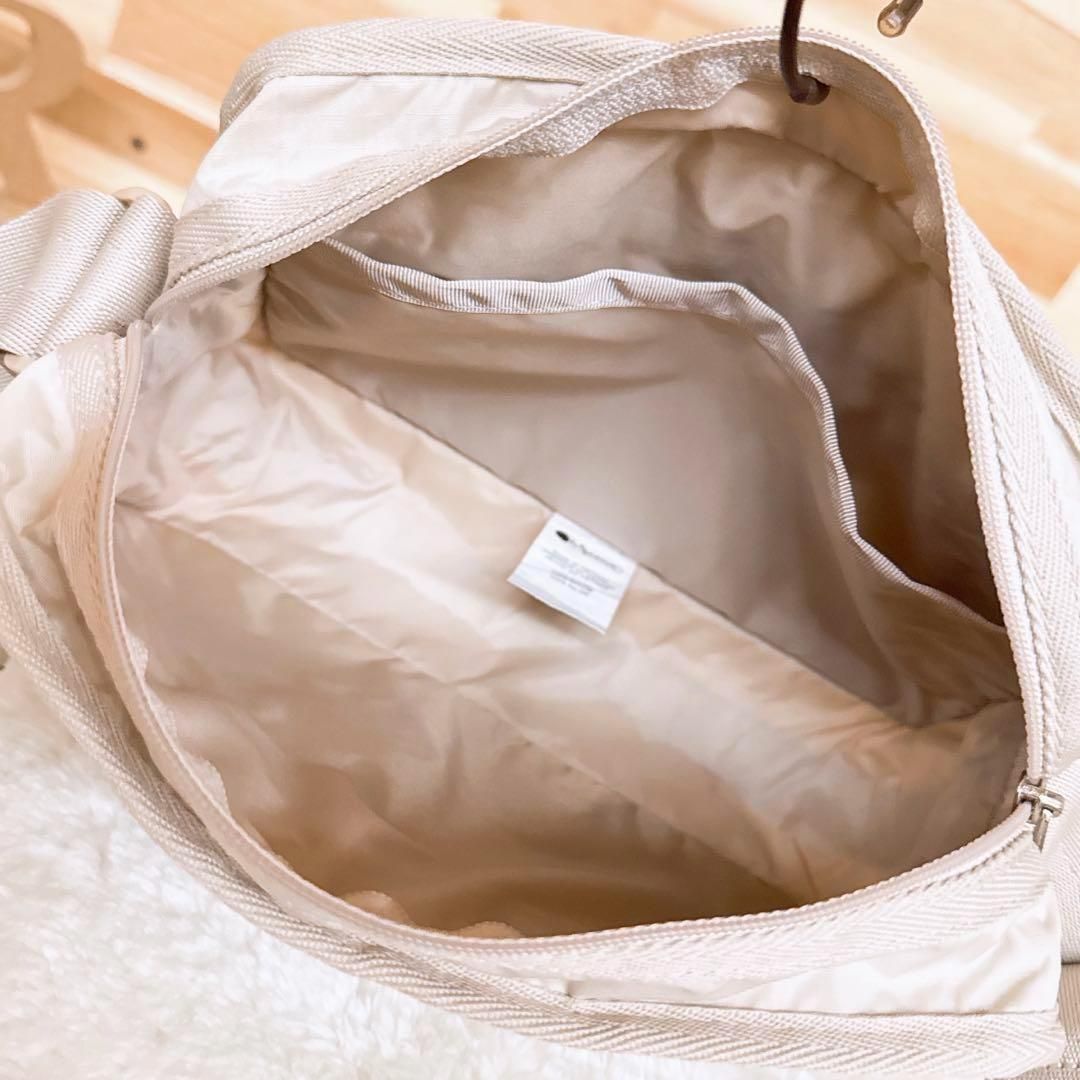 綺麗め【レスポートサック】スクエア ショルダーバッグ アイボリー