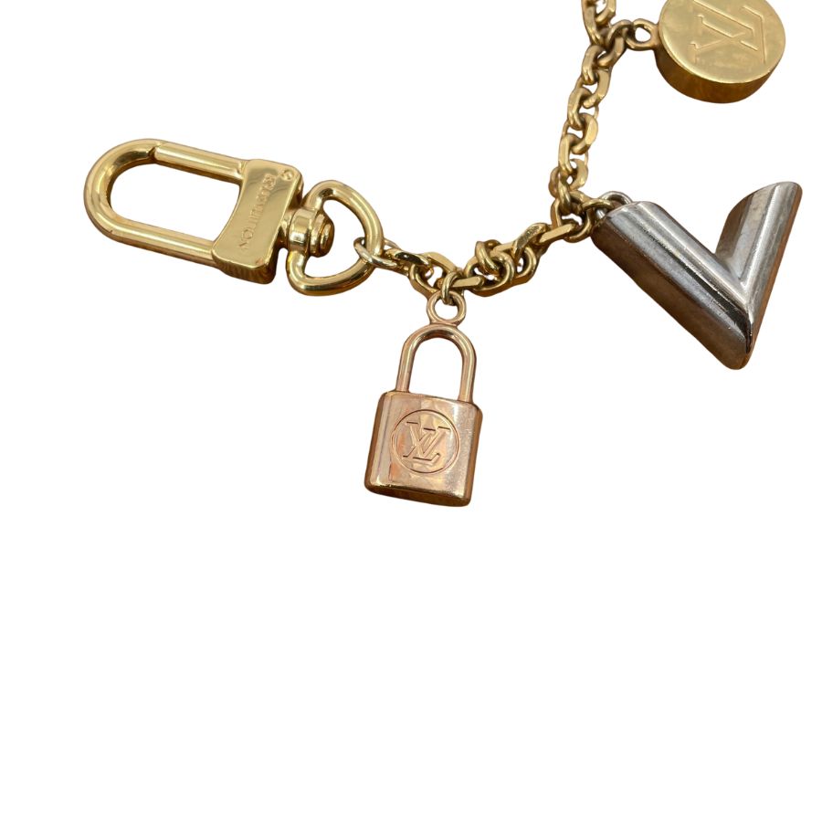  LOUIS VUITTON M 67379 バッグチャーム キーホルダー キーリング 小物