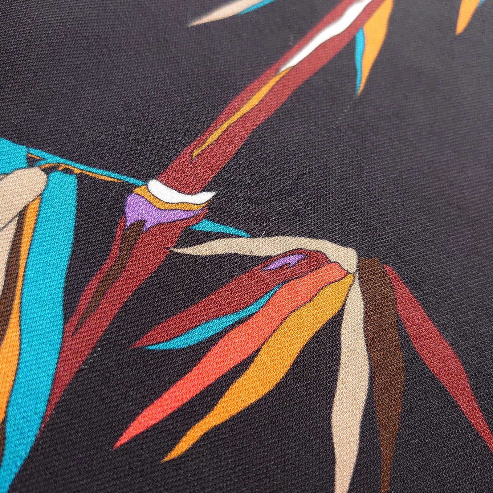 ストレッチ フリル