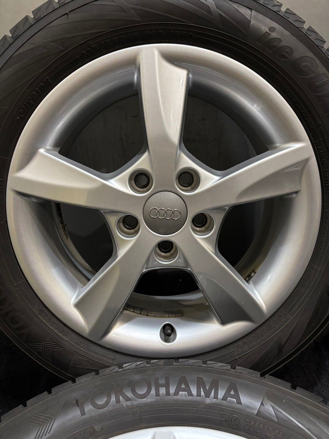 ☆205/55R16 YOKOHAMA/ice GUARD iG70 21年製 アウディ A3 純正 16