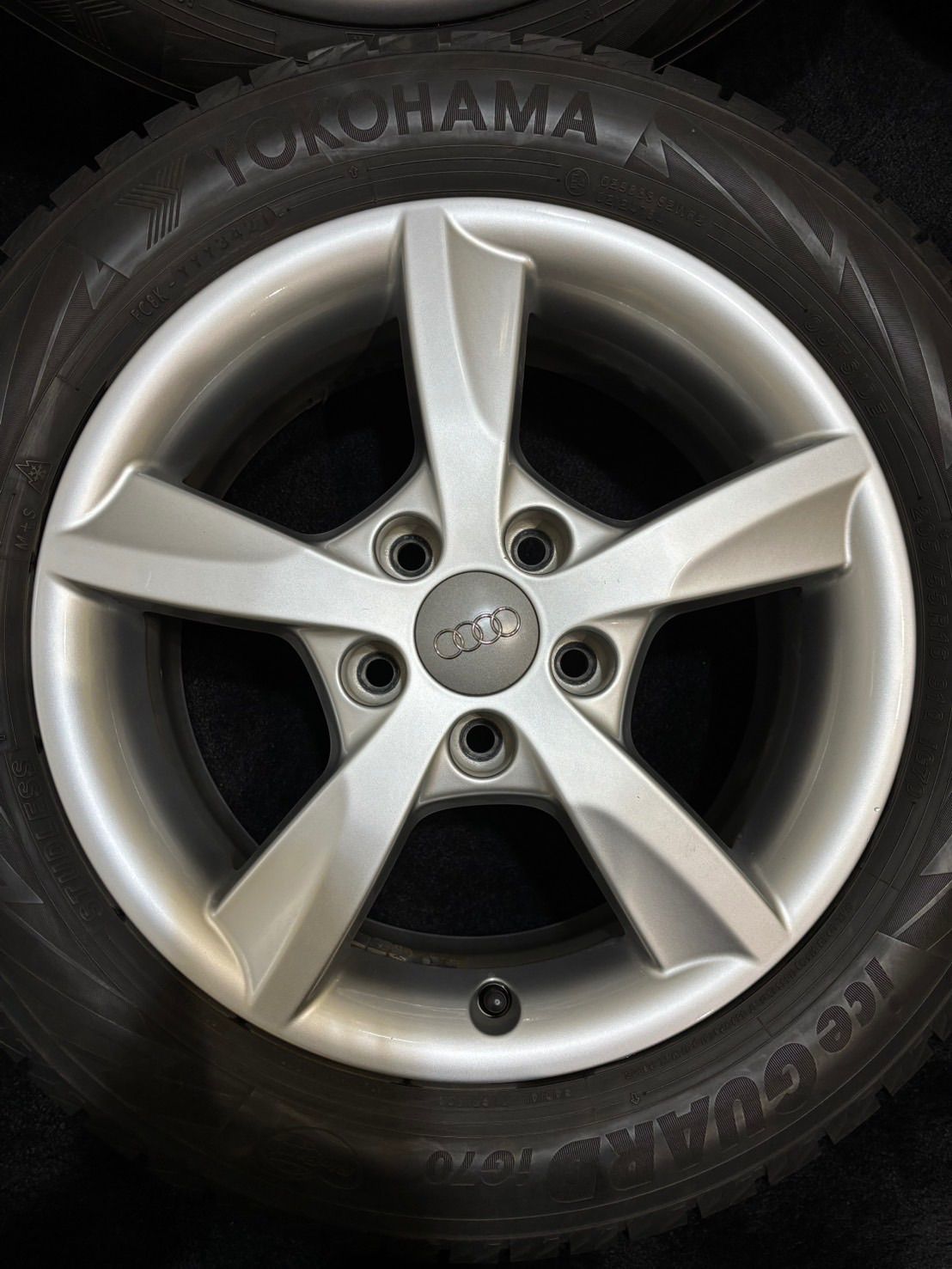 ☆205/55R16 YOKOHAMA/ice GUARD iG70 21年製 アウディ A3 純正 16