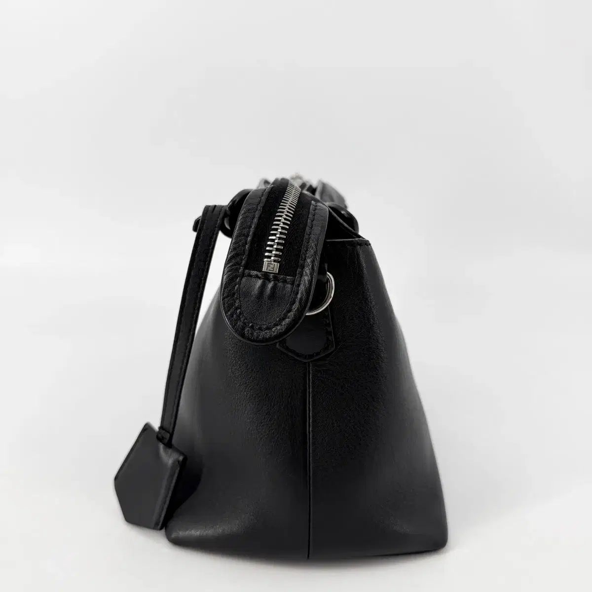 ウェイ ショルダーバッグ