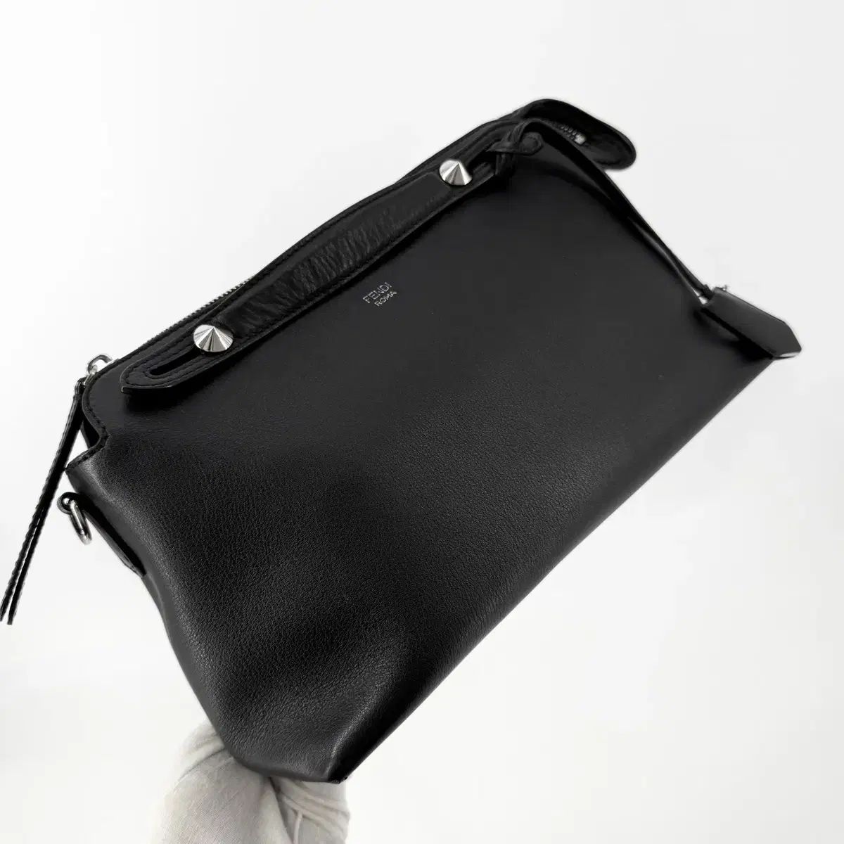 ショルダーバッグ